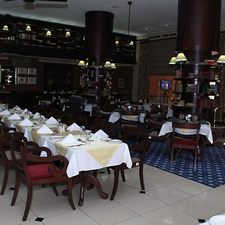 Oakwood Park Hotel Lekki Exterior photo