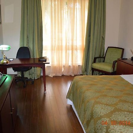 Oakwood Park Hotel Lekki Exterior photo