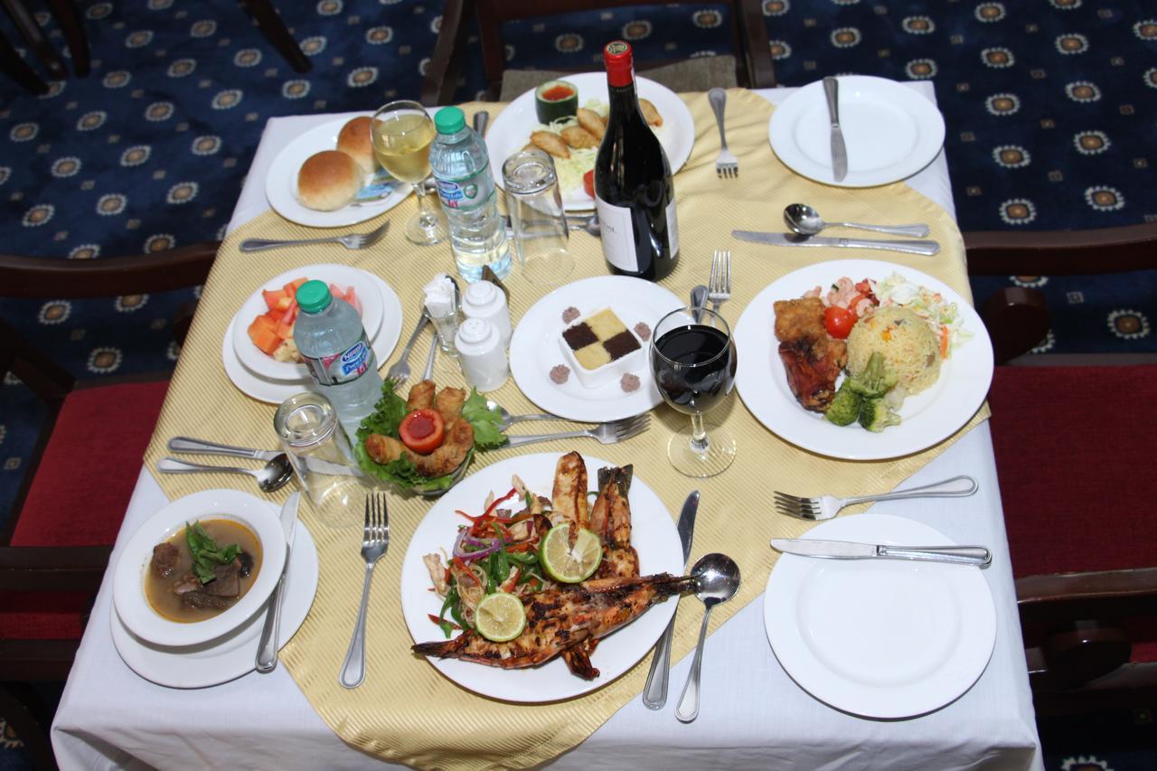 Oakwood Park Hotel Lekki Exterior photo