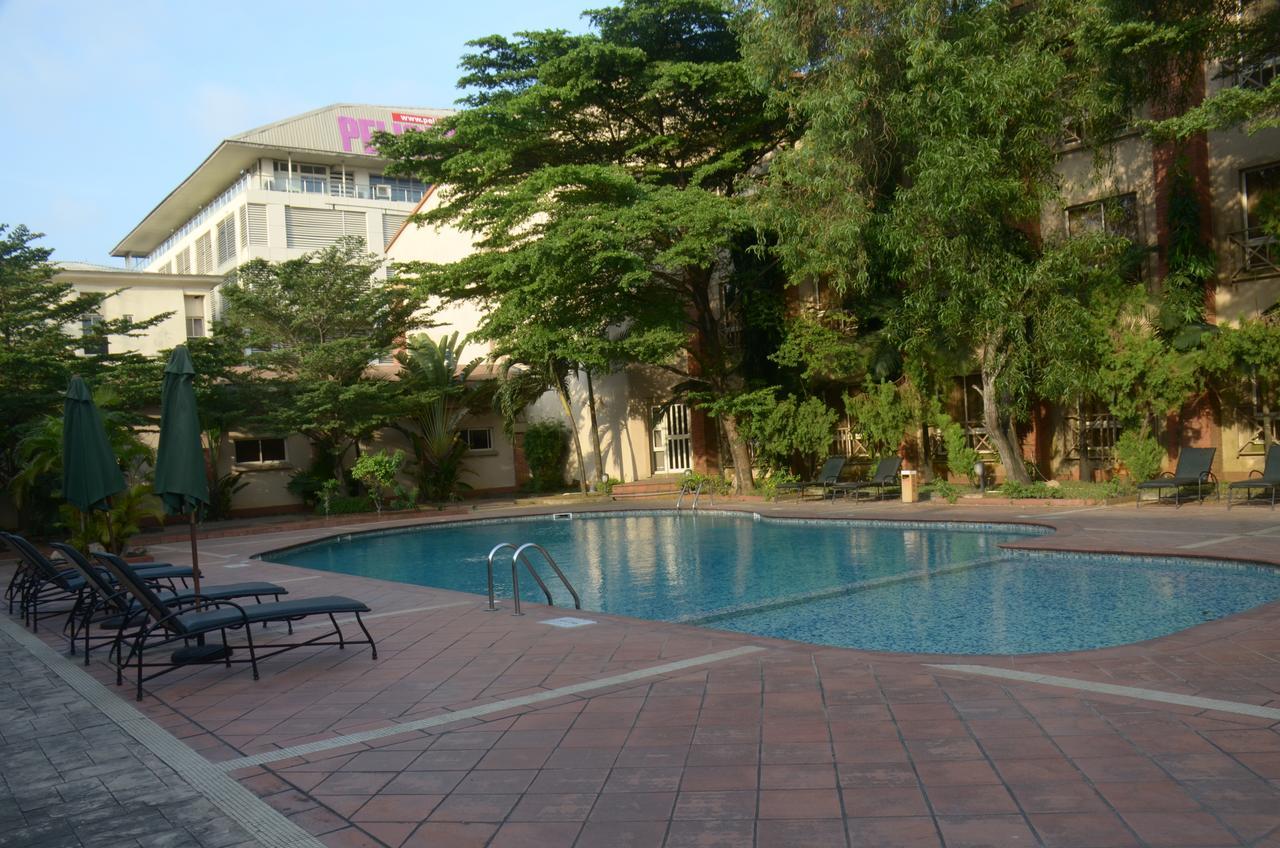 Oakwood Park Hotel Lekki Exterior photo