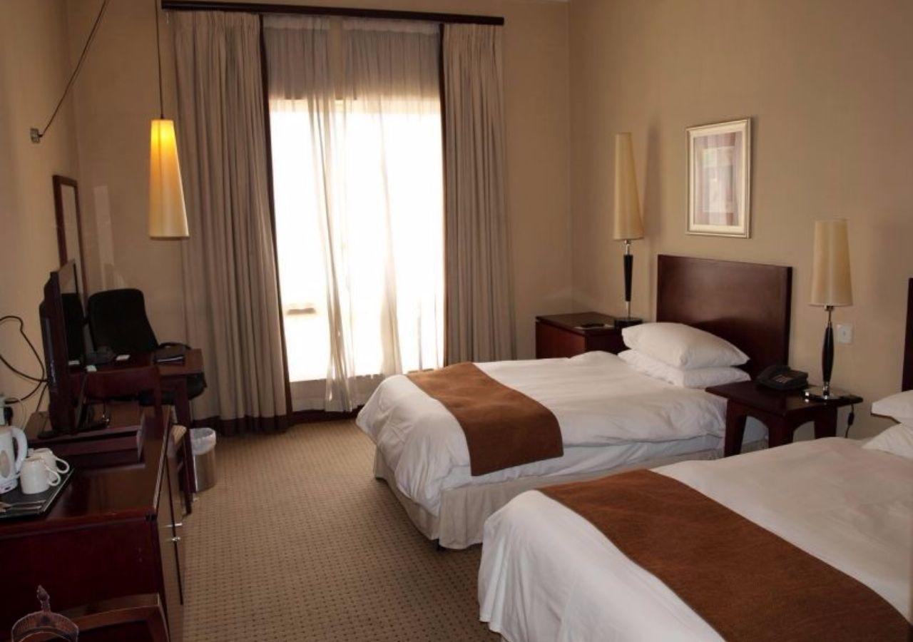 Oakwood Park Hotel Lekki Exterior photo